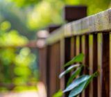 Palisade in vertical wood: build and easily maintain your lens