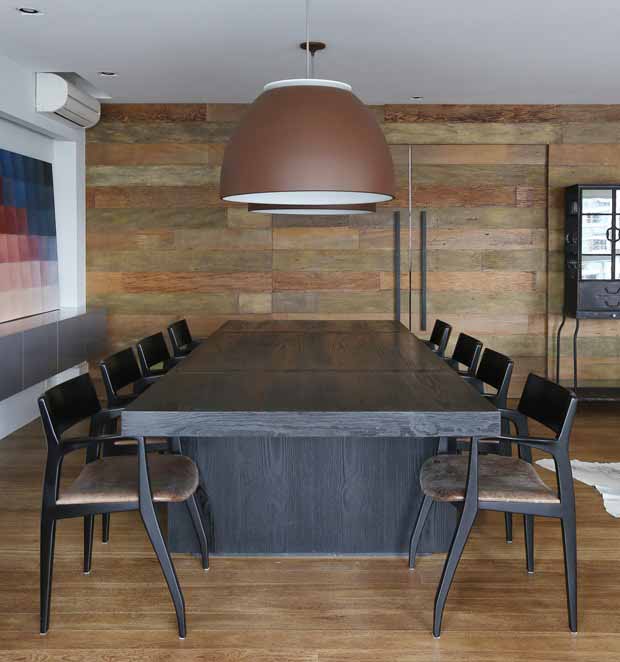 wood-table-chairs-luminary-structure
